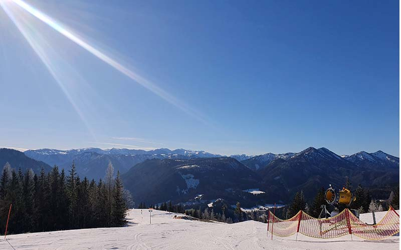 Blick auf die Skipiste