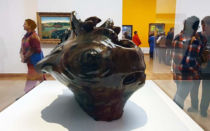 Eine Fisch-Vase von Paul Gauguin