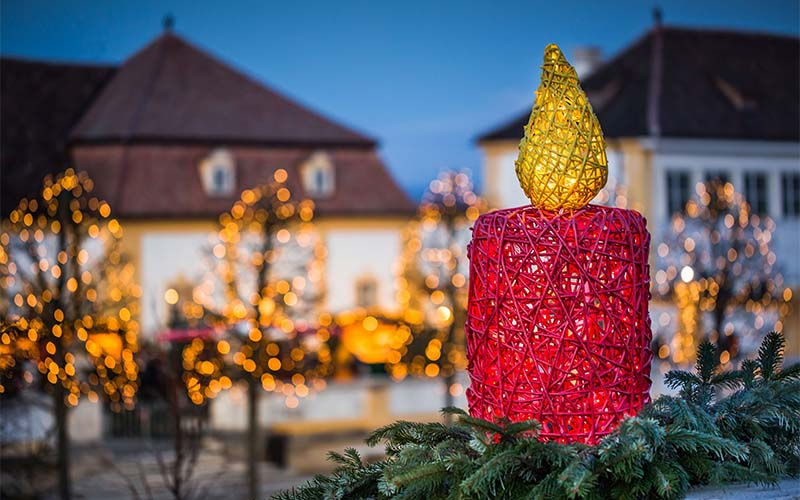 Weihnachtsmarkt Schloss Hof (Foto © SKB, Astrid Knie)