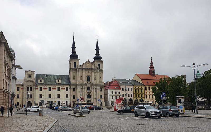 Blick zur Kirche des Heiligen Ignatius von Loyola