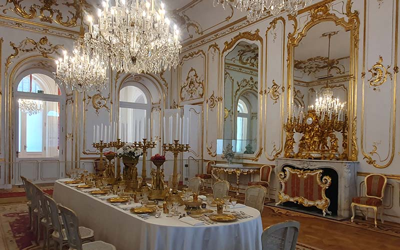 Der Spiegelsaal im Schloss Festetics 