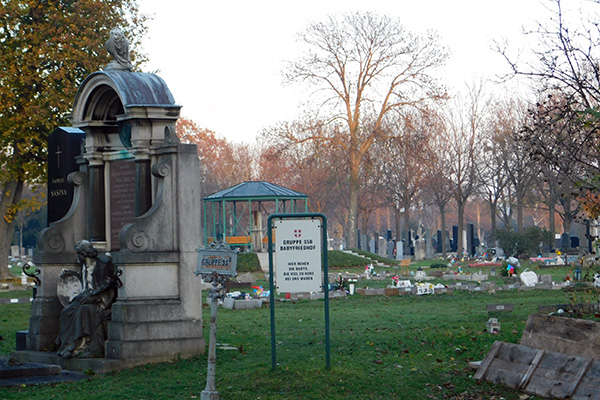 Der Baby-Friedhof, ein sehr berührender Teil des Wiener Zentralfriedhofs
