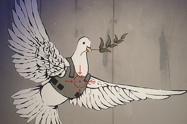 Krieg und Frieden - ein wichtiges Thema für Banksy