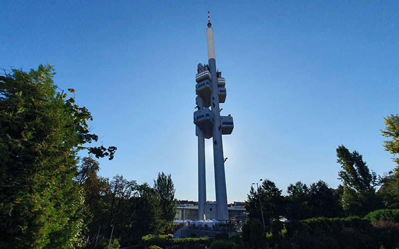Der Fernsehturm in Prag Žižkov