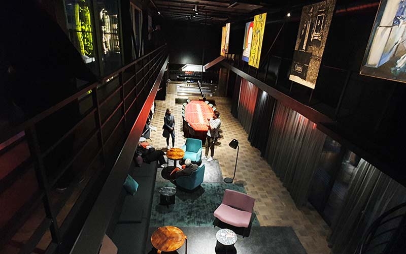 Blick in die Lounge