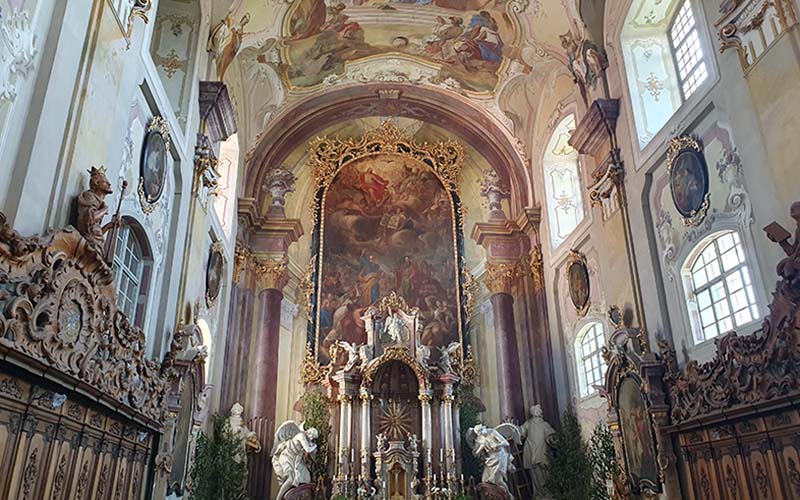 In der Stiftskirche von Nová Říše