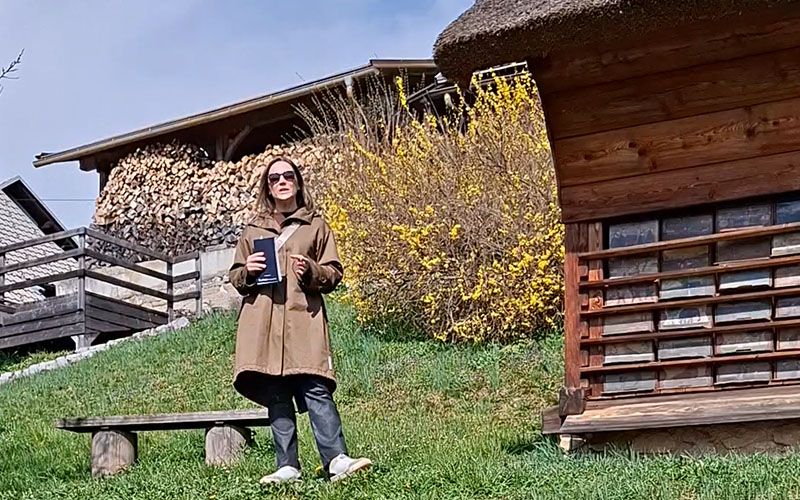 Mit unserem Guide beim Bienenhaus