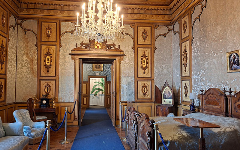 Blick ins Schlafzimmer von Charlotte