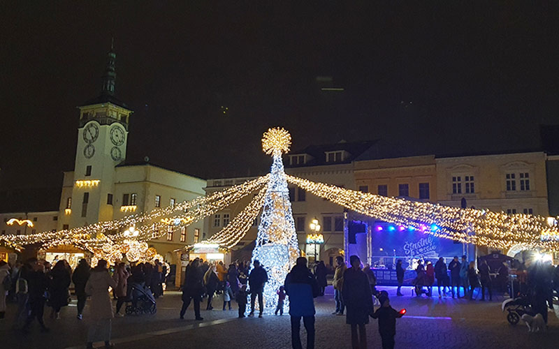 Stimmungsvoll - Der Adventmarkt in Kremsier