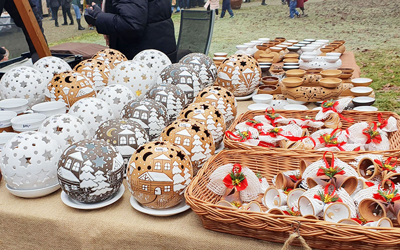 Weihnachtsmarkt Roznov37