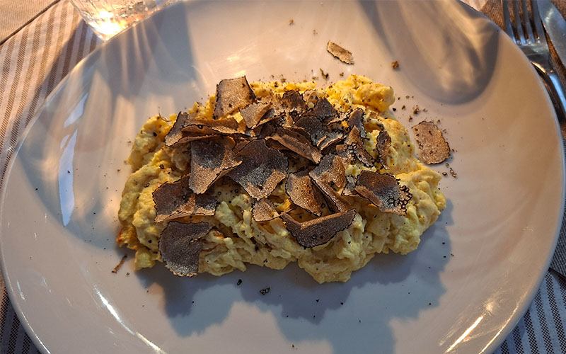 Meine Eierspeise mit ganz vielen Trüffeln