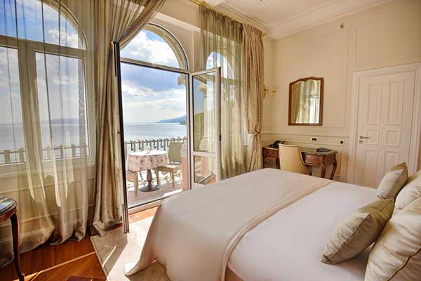 Zimmer mit Aussicht im Hotel Milenij in Opatija (Foto © Hotel Milenij)