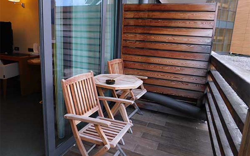 Ein kleiner Balkon ist auch dabei