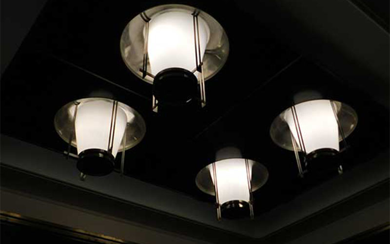 Blick zur Beleuchtung im Slavia