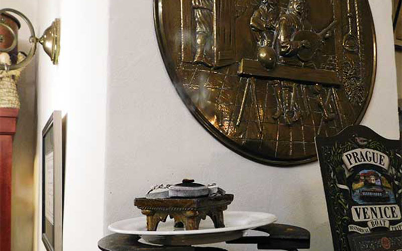 Ein Döschen mit Weihrauch