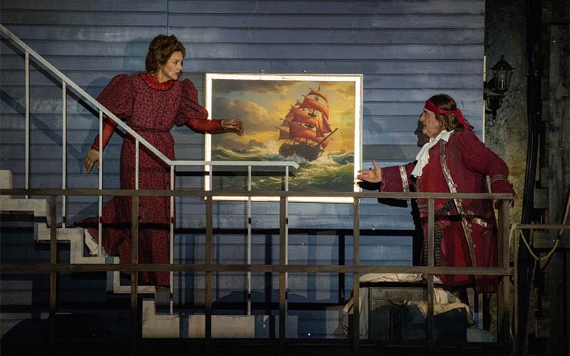 Senta und der fliegende Holländer (Foto © wearegiving)