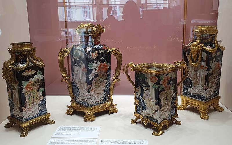 Japanisches Porzellan am Kaiserhof in Wien