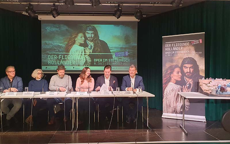 Bei der Pressekonferenz in Wien