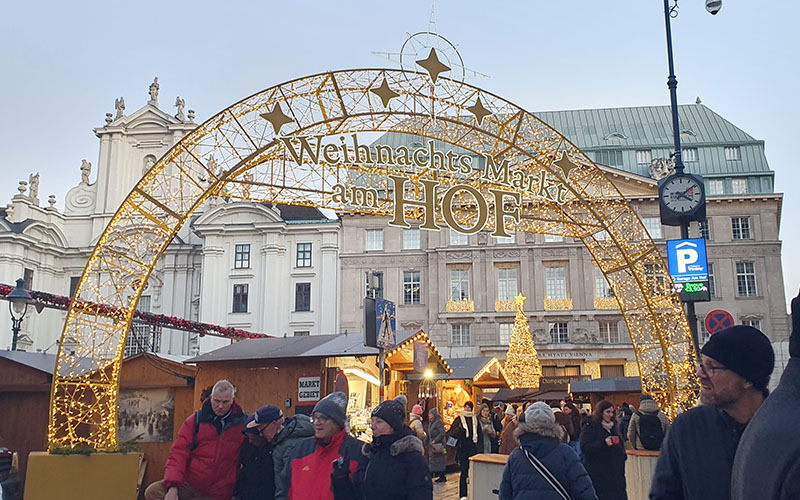 Weihnachtsmarkt am Hof in Wien