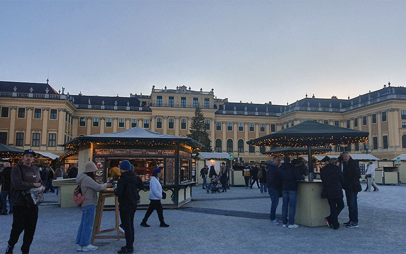 Auf einen Punsch ...