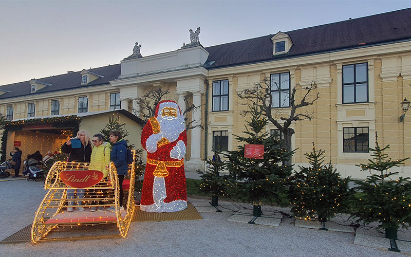 Weihnachtsmarkt Schoenbrunn26