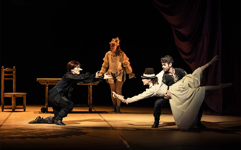 Cyrano de Bergerac im Janáček Theater in Brünn (Fotos @ Pavel Hejný)