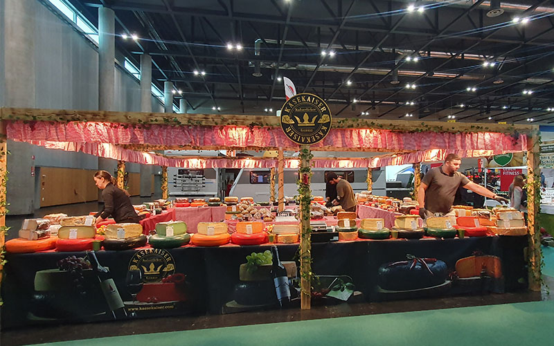 Natürlich gab es auch zahlreiche "Einkaufsstände"