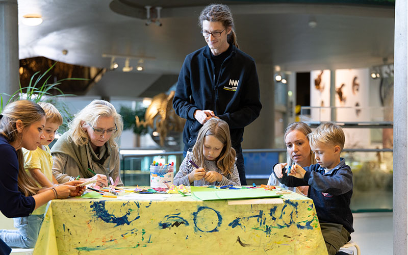 Ferienprogramm im Museum Niederösterreich (Foto © NÖ Museum Betriebs GmbH, Daniel Hinterramskogler)