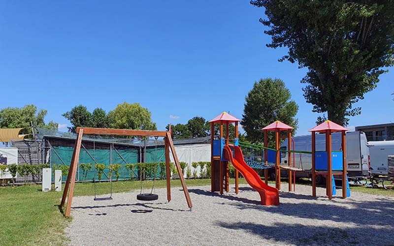 Der kleine Spielplatz am Campingplatz
