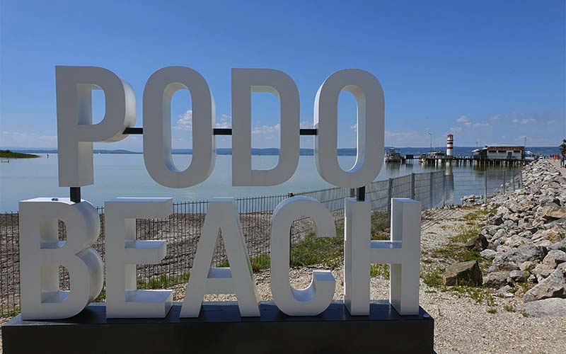 Der Podo-Beach beim kleinen Leuchtturm