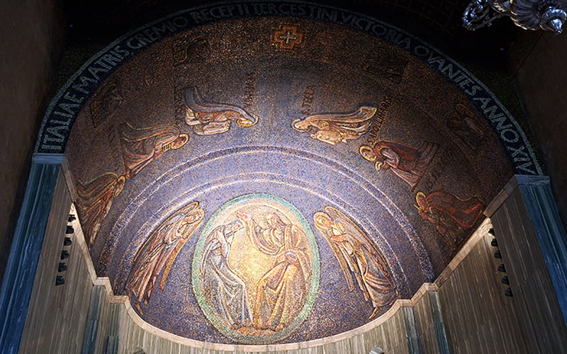 Im Inneren der Kathedrale San Giusto