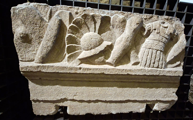 Im Lapidarium von San Giusto