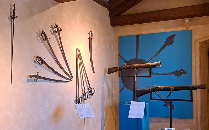 Das Waffenmuseum im Castello San Giusto