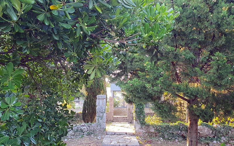 An der Promenade nach Klenovica