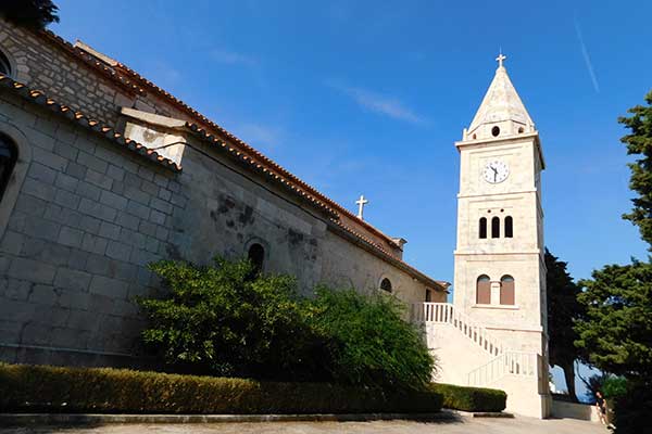 Die Pfarrkirche des Heiligen Gregor in Primošten 