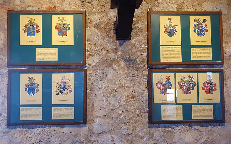 Die Wappen-Ausstellung in der Festung Nehaj in Senj