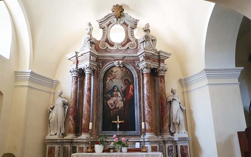 In der Kathedrale Mariä Himmelfahrt in Senj