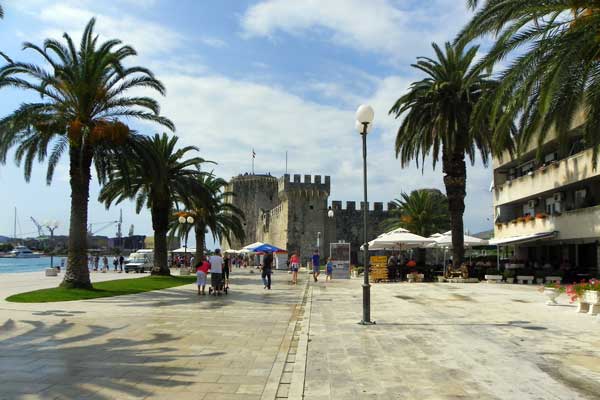 Die Promenade von Trogir