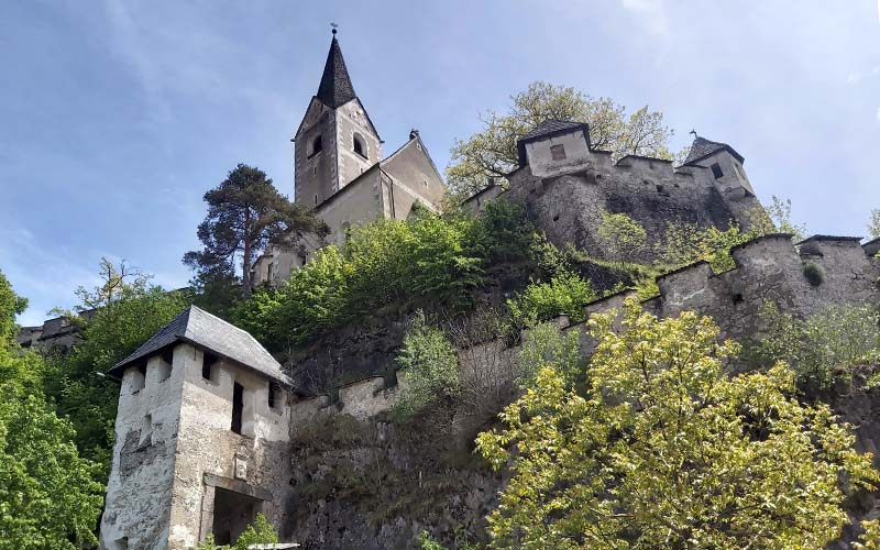 Blick zur Kirche