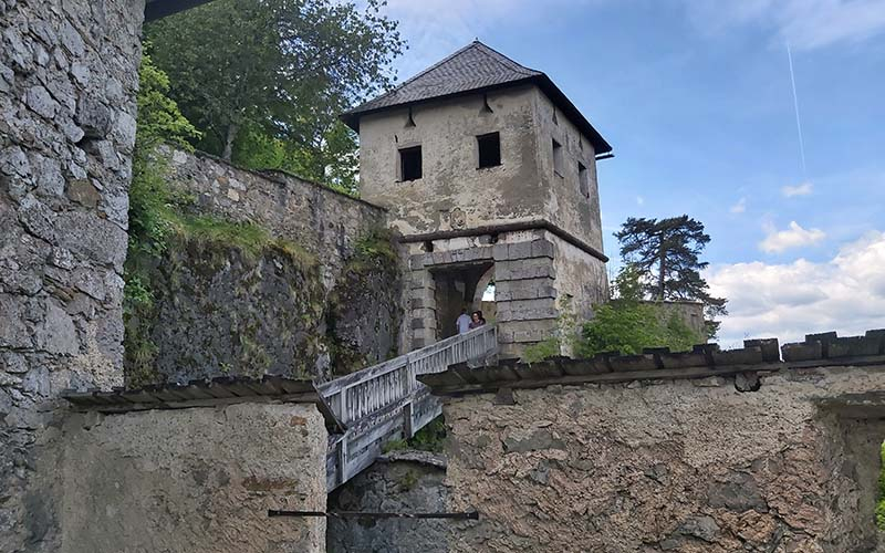 Blick zum Löwentor