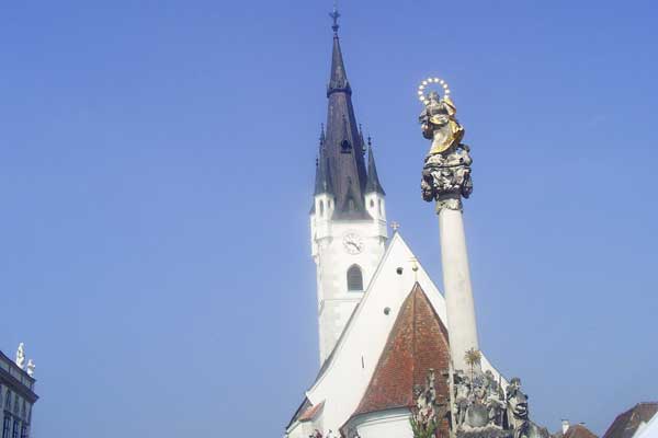 Pfarrkirche St. Georg in Horn 