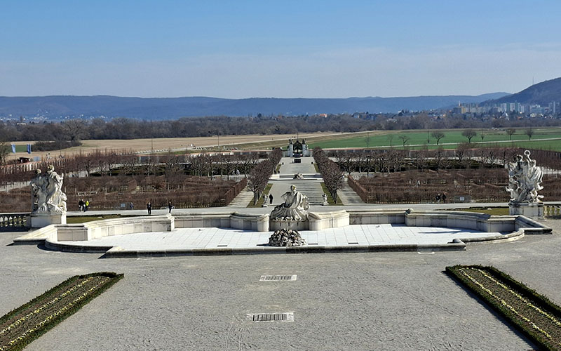 Noch ist es zu früh im Jahr, doch bald wird alles wieder grünen und blühen