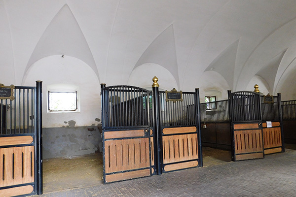 Historische Stallungen in Lipica