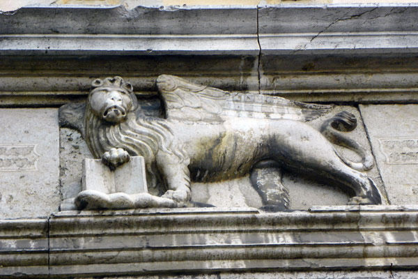 Der venezianische Löwe ist auch in Piran zu sehen