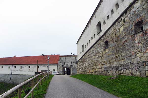 Am Weg zum Schloss Ptujj