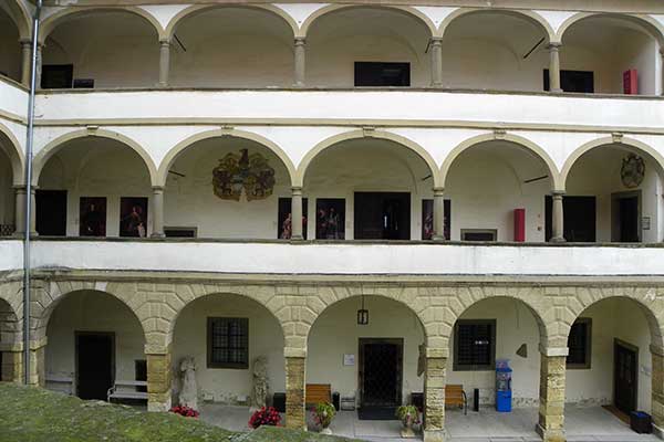 Blick in den Innenhof von Schloss Ptuj