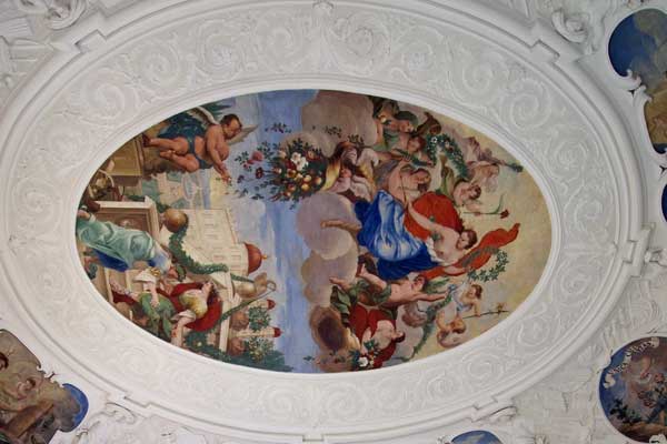Fresken im Schloss Buchlovice