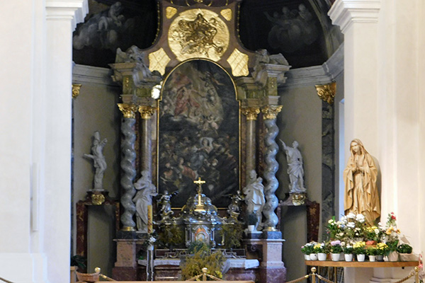 Blick ins Innere der Kathedrale