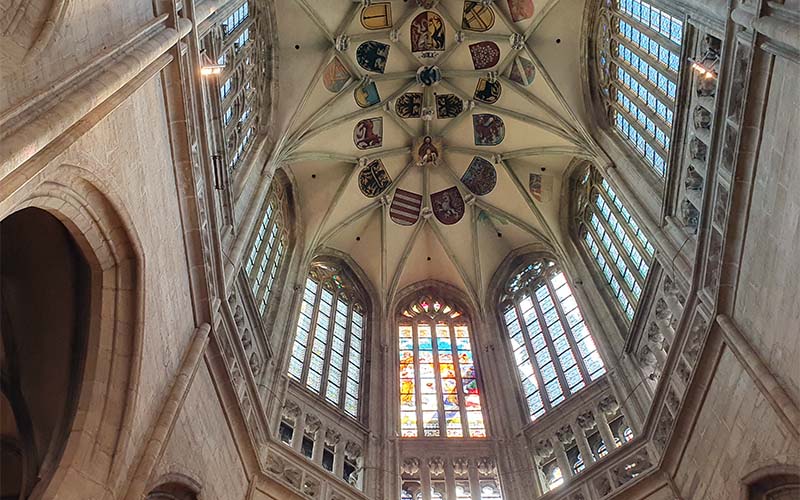 In der Kathedrale zur Heiligen Barbara
