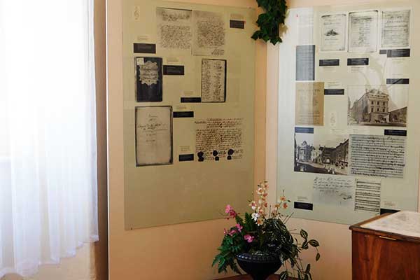 Blick in die Ausstellung über Pavel und Antonin Vranický 
